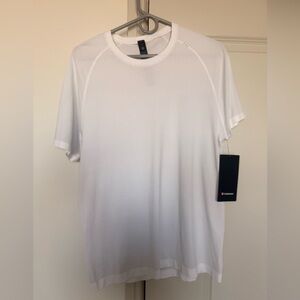 Men’s lululemon Metal Vent Tech Tee - M